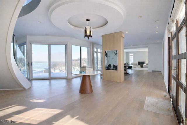 19486 Frazier Drive, Rocky River, OH 44116