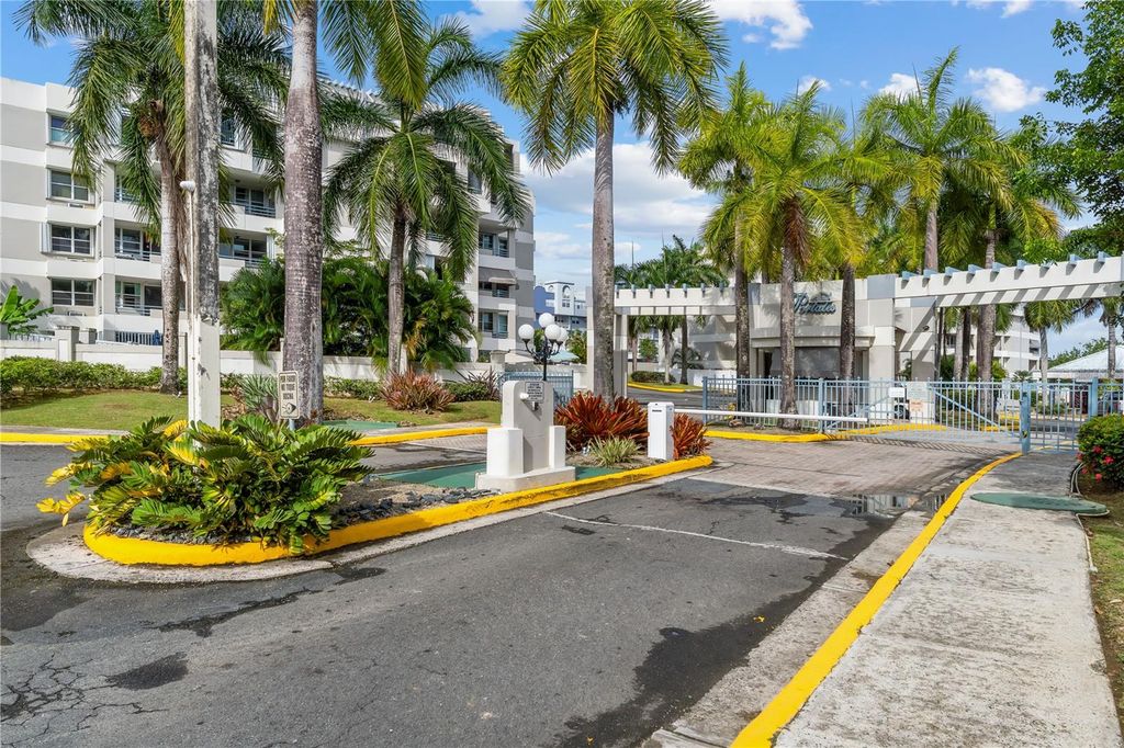 Portales de Escorial PARQUE ESCORIAL APT. 6402 6402, Carolina, PR 00987