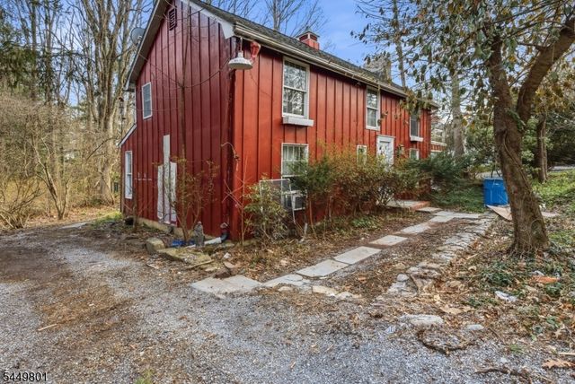 74 Kingwood Stockton Rd, Delaware Twp., NJ 08559