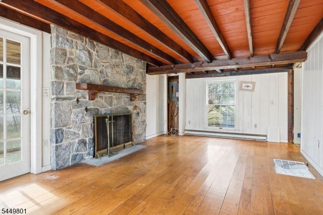 74 Kingwood Stockton Rd, Delaware Twp., NJ 08559