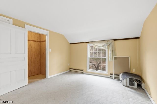 74 Kingwood Stockton Rd, Delaware Twp., NJ 08559