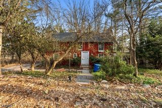 74 Kingwood Stockton Rd, Delaware Twp., NJ 08559
