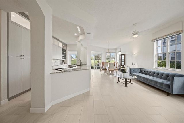 10256 Andover Coach Circle G2, Lake Worth, FL 33449