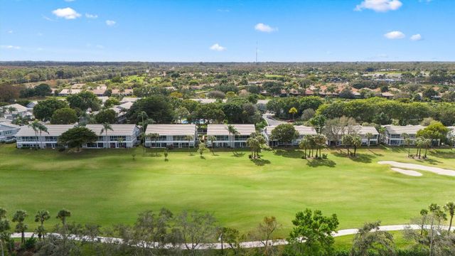 10256 Andover Coach Circle G2, Lake Worth, FL 33449