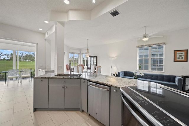 10256 Andover Coach Circle G2, Lake Worth, FL 33449