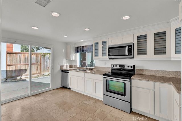 12 Calandria, Irvine, CA 92620