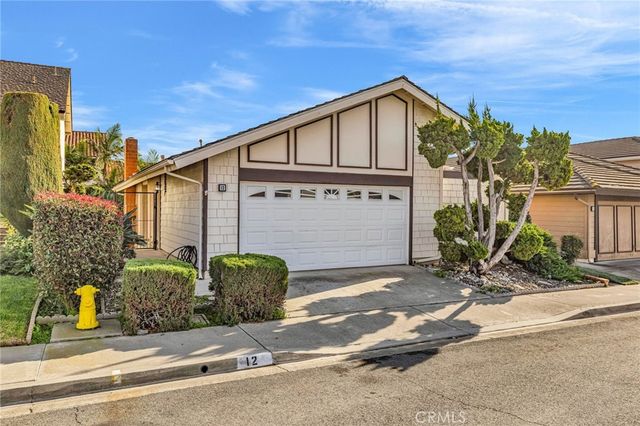 12 Calandria, Irvine, CA 92620