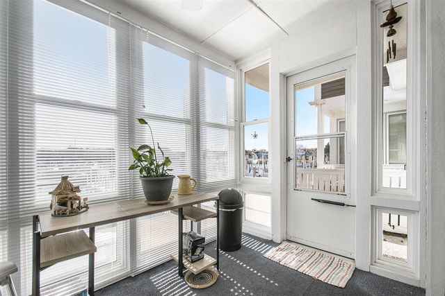 409 Lake Drive 10, New Buffalo, MI 49117