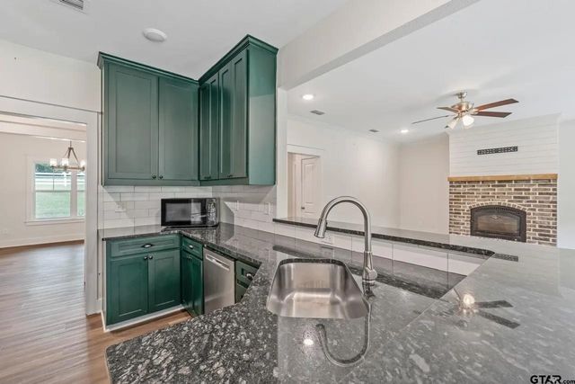12320 E CR 283, Whitehouse, TX 75791