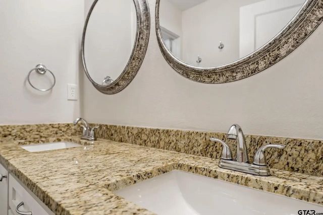 12320 E CR 283, Whitehouse, TX 75791