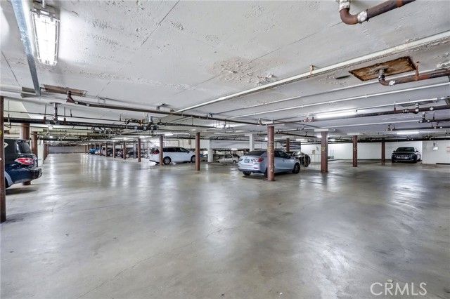 17711 Margate Street 103, Encino (los Angeles), CA 91316