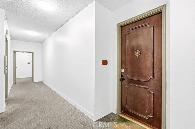 17711 Margate Street 103, Encino (los Angeles), CA 91316