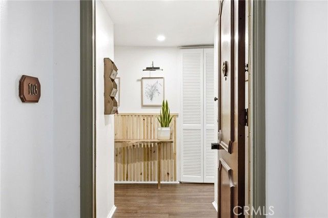 17711 Margate Street 103, Encino (los Angeles), CA 91316