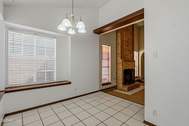 11441 Lake Geneva Drive, El Paso, TX 79936