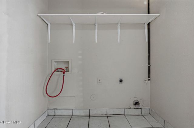 11441 Lake Geneva Drive, El Paso, TX 79936