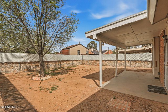 11441 Lake Geneva Drive, El Paso, TX 79936