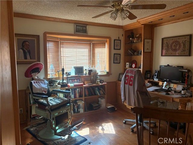 95 W. Laurel Avenue, Sierra Madre, CA 91024