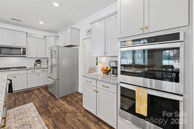 1370 Englewood Drive, Lake Wylie, SC 29710