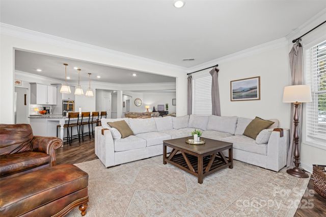 1370 Englewood Drive, Lake Wylie, SC 29710