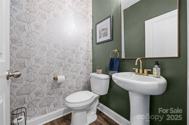 1370 Englewood Drive, Lake Wylie, SC 29710