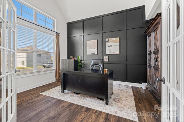 1370 Englewood Drive, Lake Wylie, SC 29710