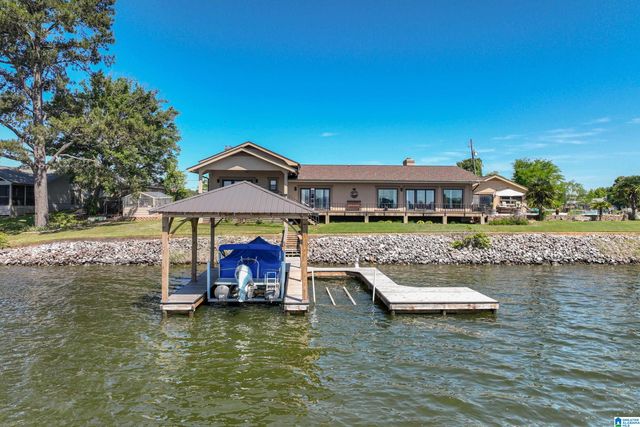 243 ROCK INN POINT, Cropwell, AL 35054