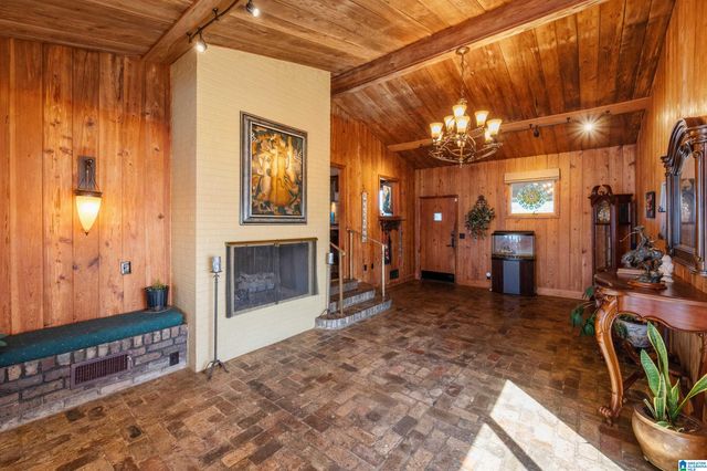 243 ROCK INN POINT, Cropwell, AL 35054