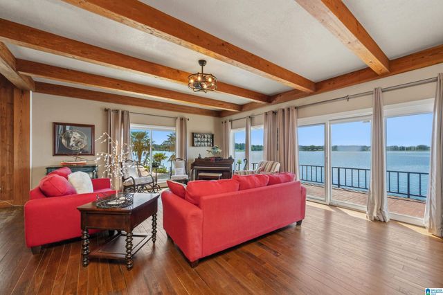 243 ROCK INN POINT, Cropwell, AL 35054