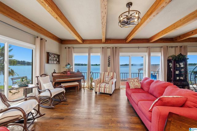243 ROCK INN POINT, Cropwell, AL 35054