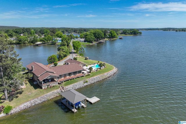 243 ROCK INN POINT, Cropwell, AL 35054