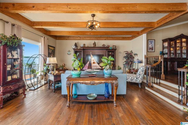 243 ROCK INN POINT, Cropwell, AL 35054