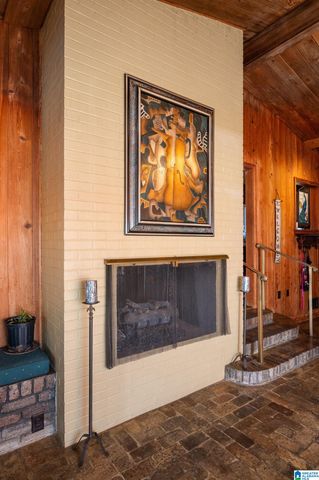 243 ROCK INN POINT, Cropwell, AL 35054
