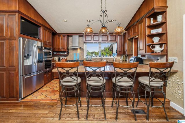 243 ROCK INN POINT, Cropwell, AL 35054