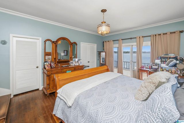 243 ROCK INN POINT, Cropwell, AL 35054