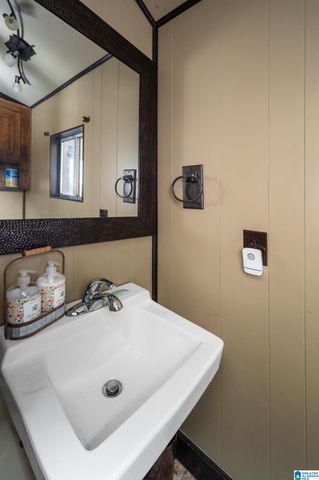 243 ROCK INN POINT, Cropwell, AL 35054