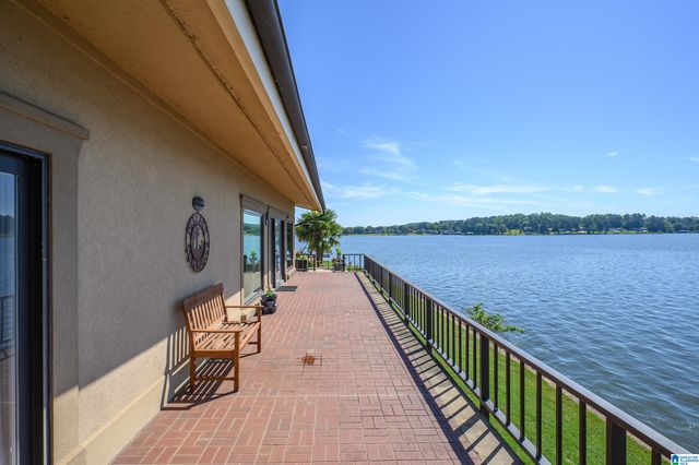 243 ROCK INN POINT, Cropwell, AL 35054