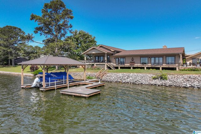 243 ROCK INN POINT, Cropwell, AL 35054
