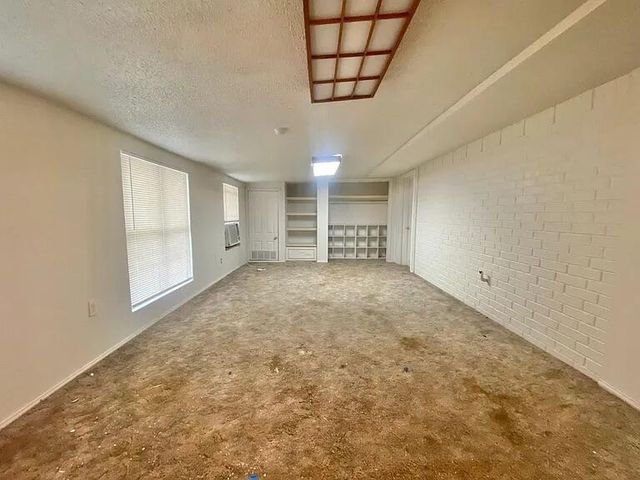 6314 32nd Street, Lubbock, TX 79407