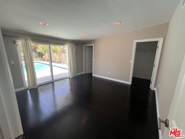 7865 Bleriot Avenue, Los Angeles, CA 90045