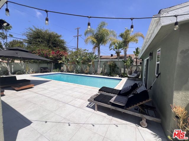 7865 Bleriot Avenue, Los Angeles, CA 90045
