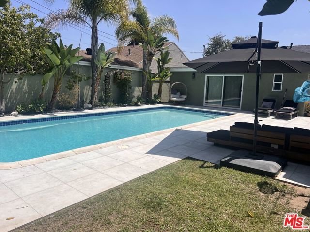 7865 Bleriot Avenue, Los Angeles, CA 90045