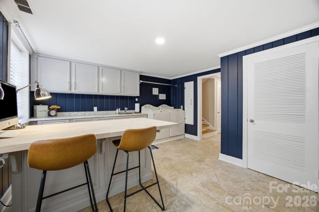 1137 Sewickley Drive, Charlotte, NC 28209