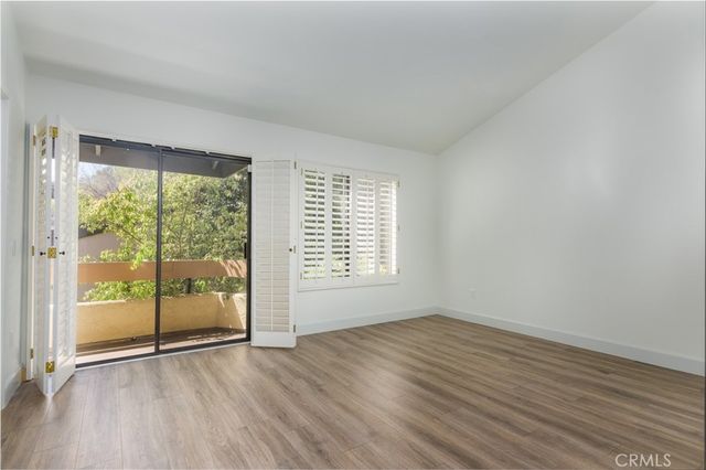 3333 Primera Avenue B, Hollywood Hills East, CA 90068