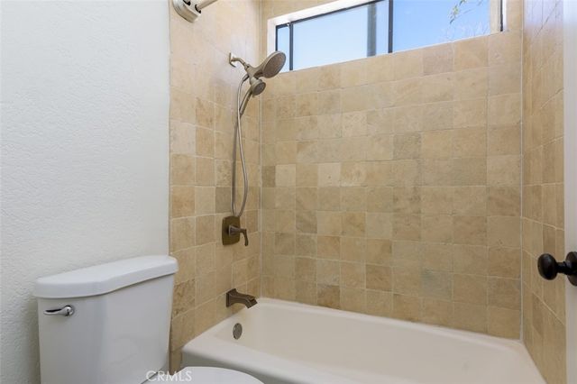 3333 Primera Avenue B, Hollywood Hills East, CA 90068