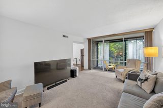 8695 GREENBELT RD #201, Greenbelt, MD 20770