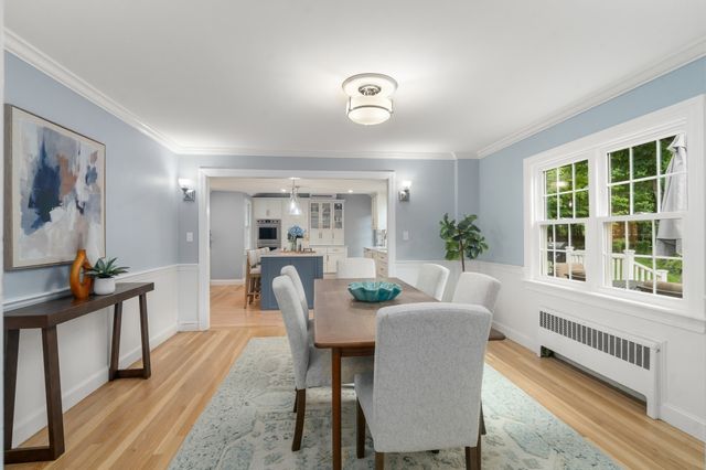 1375 Brush Hill Rd, Milton, MA 02186