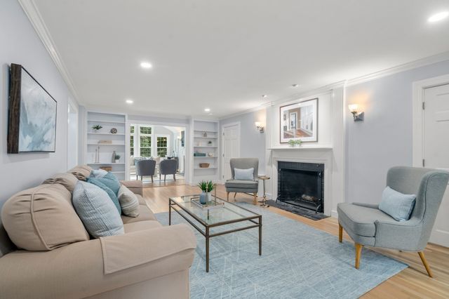 1375 Brush Hill Rd, Milton, MA 02186