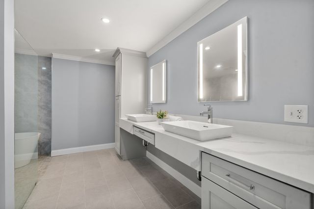 1375 Brush Hill Rd, Milton, MA 02186