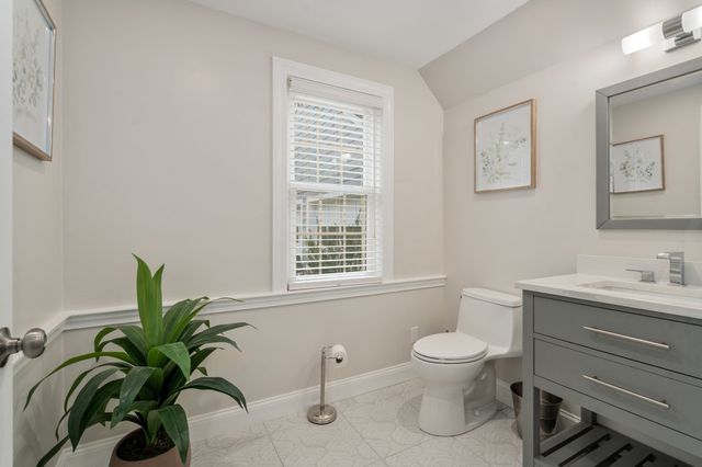 1375 Brush Hill Rd, Milton, MA 02186