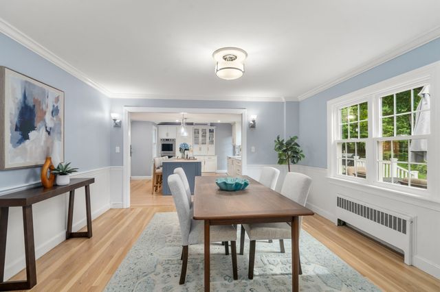 1375 Brush Hill Rd, Milton, MA 02186